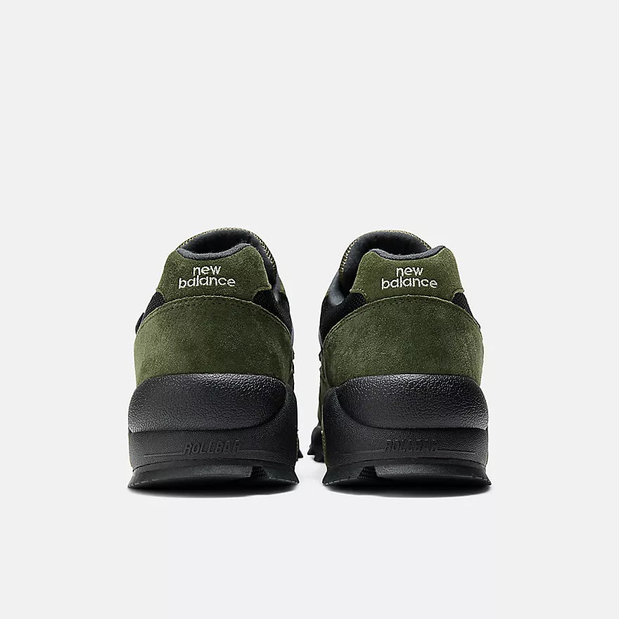 New Balance GoreTex Kombu Green & SNEAKERBOX