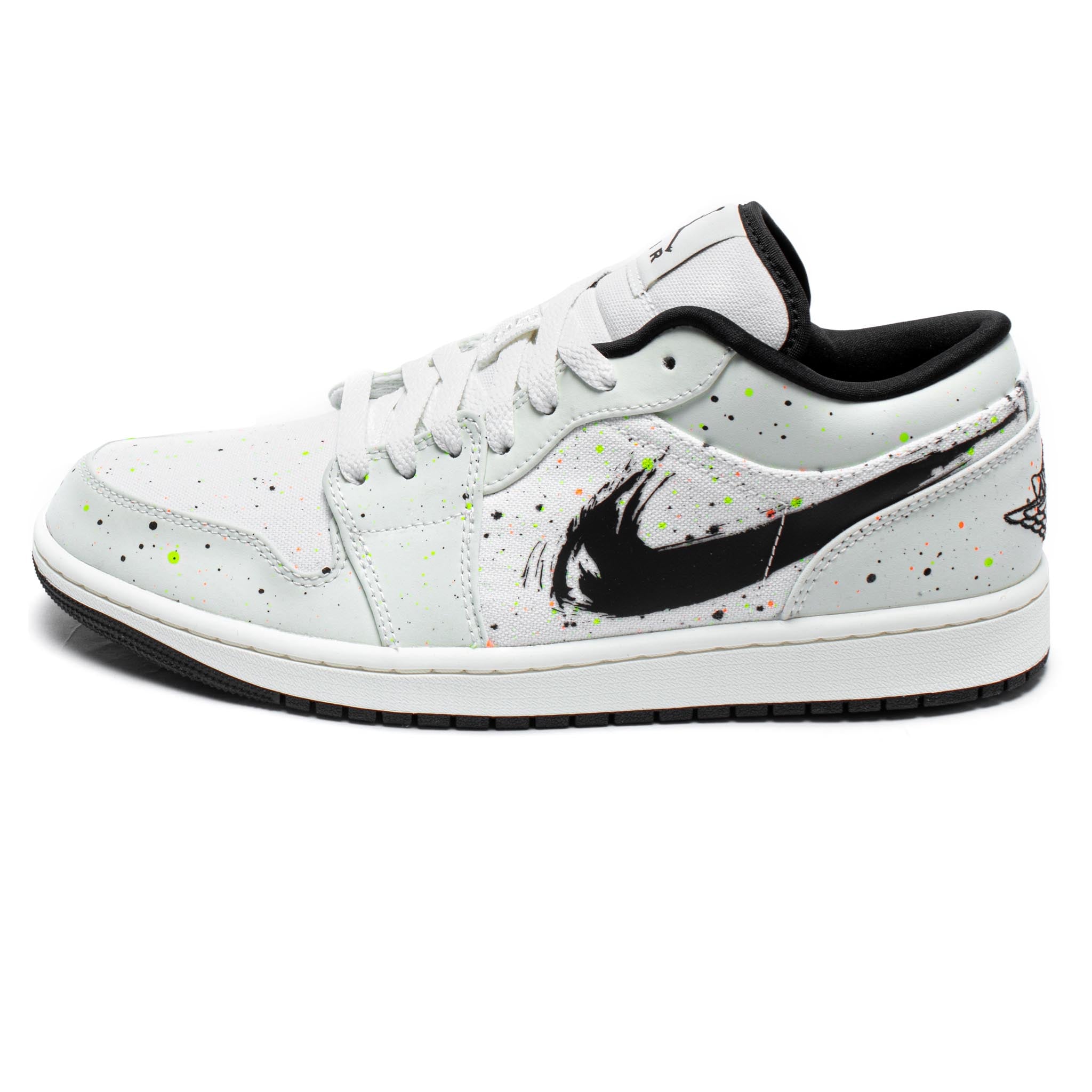 Air Jordan Low SE 'Paint Splatter' SNEAKERBOX - Main Image