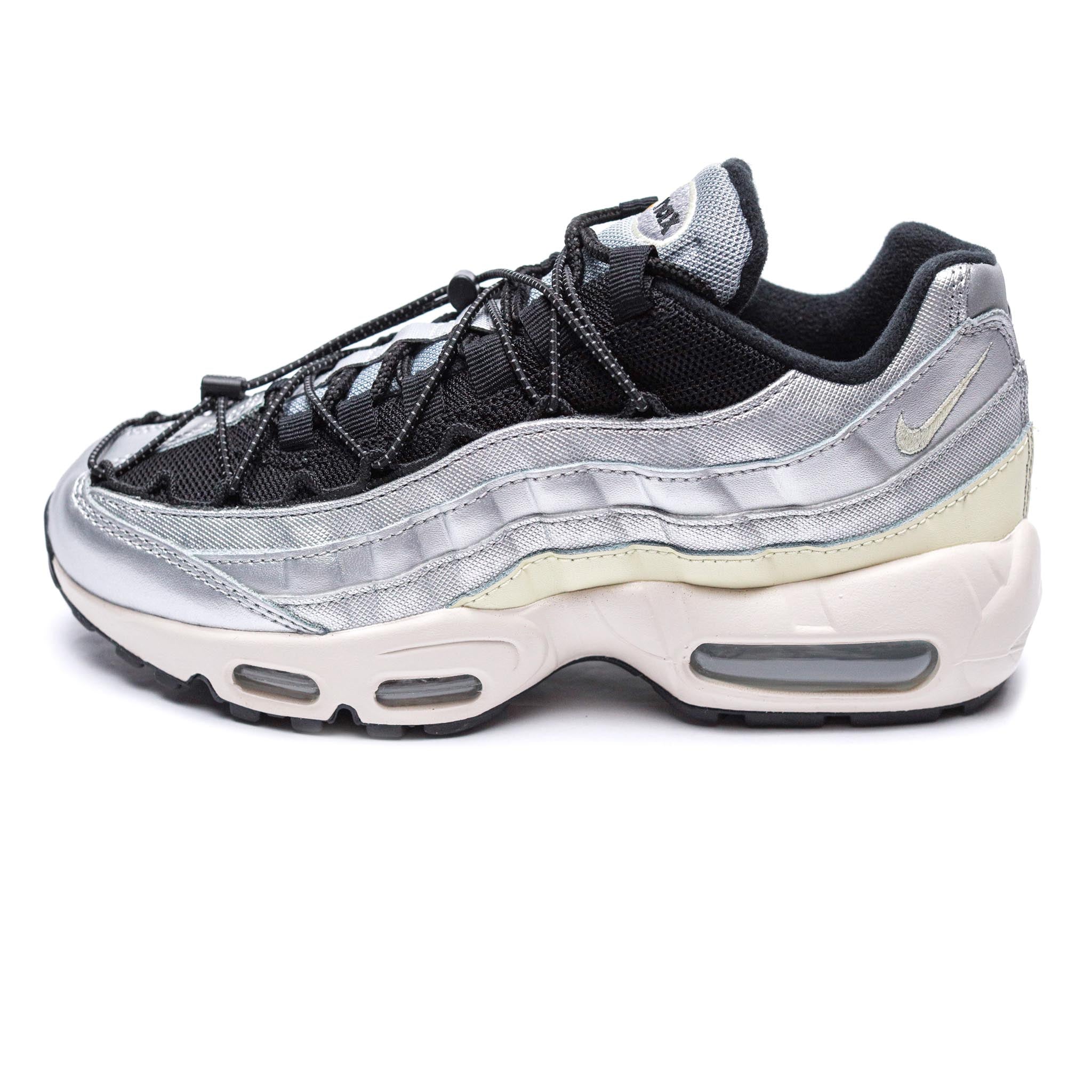 Nike Air Max 95 'Metallic Silver' SNEAKERBOX - Main Image