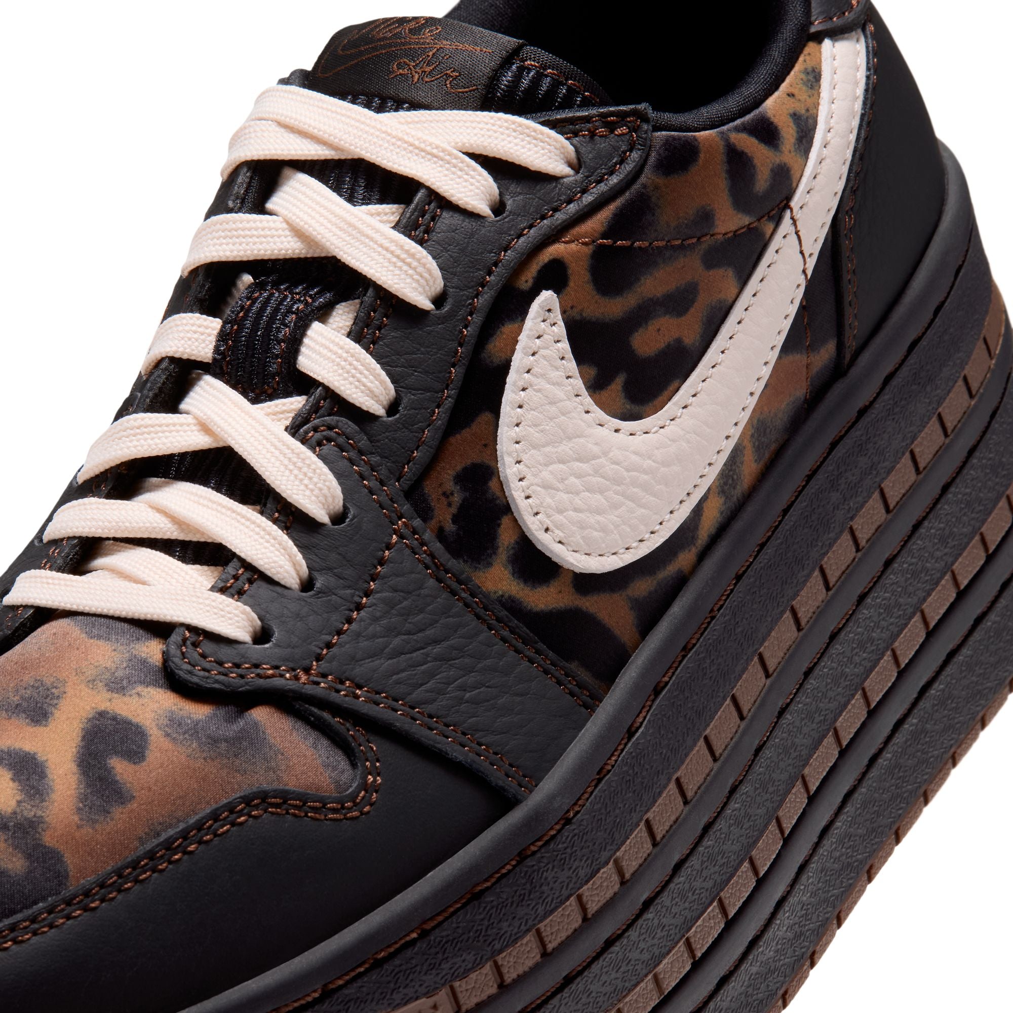 Air Jordan 1 Triple Stack 'Black/Cacao' & SNEAKERBOX