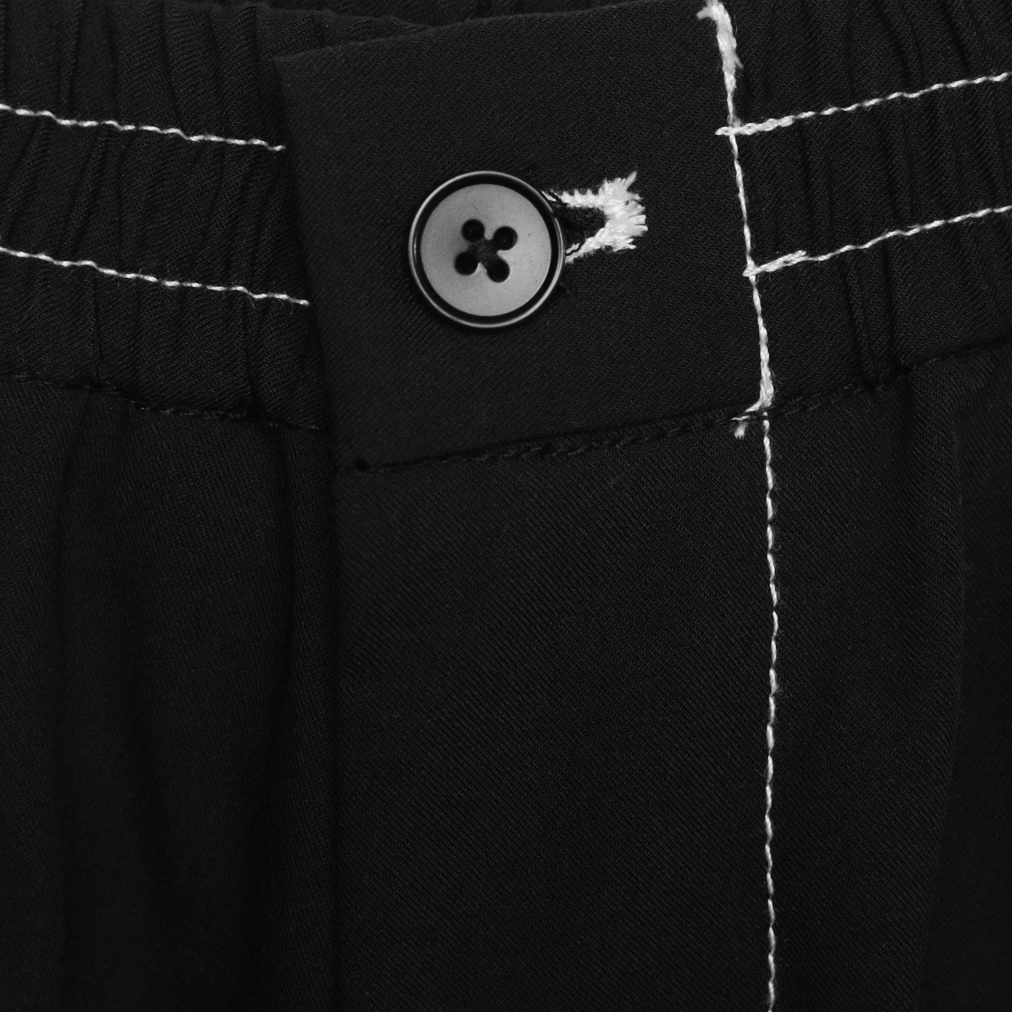 HOMME+ Contrast Stitch Cargo Shorts Black