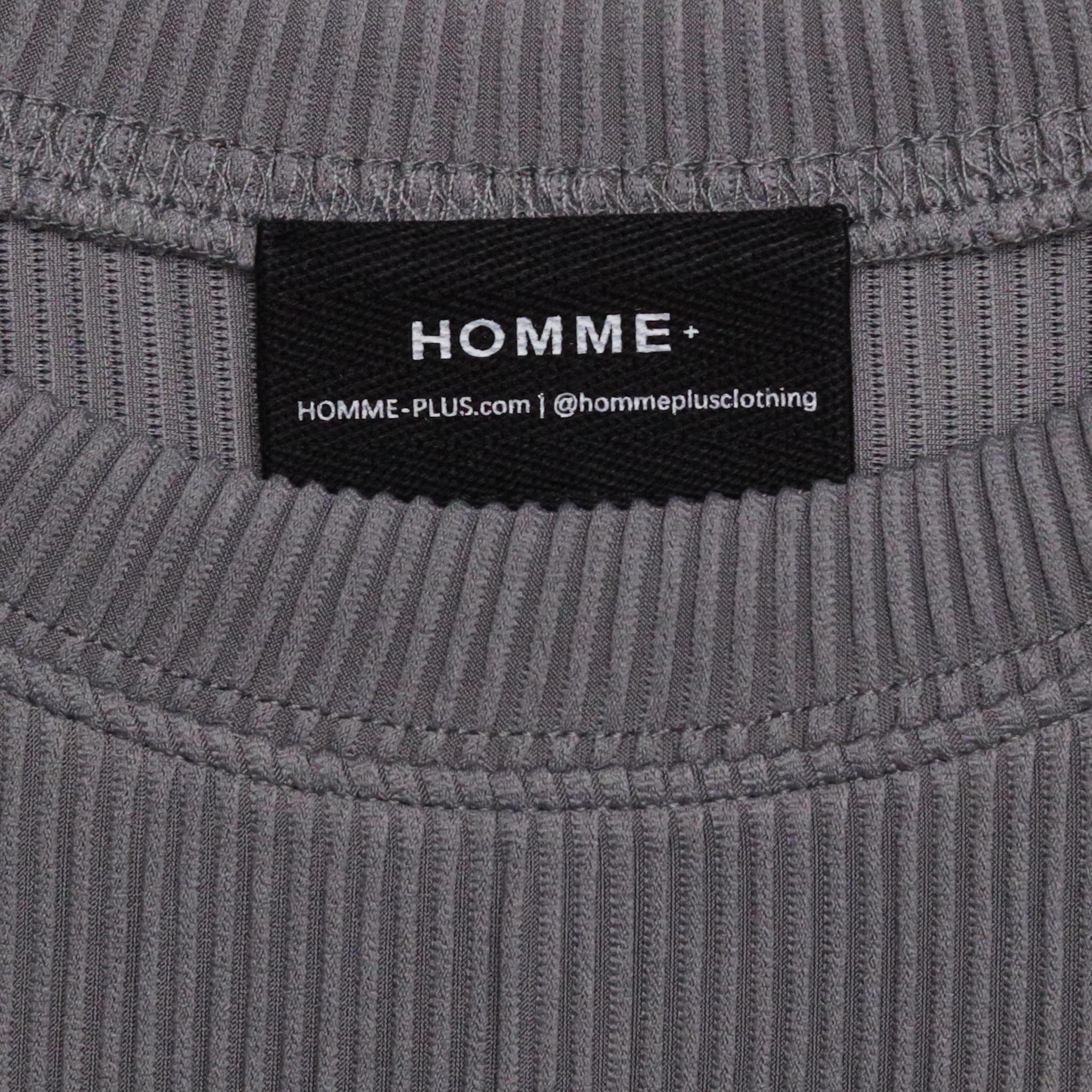 HOMME+ Pleating Tee Charcoal