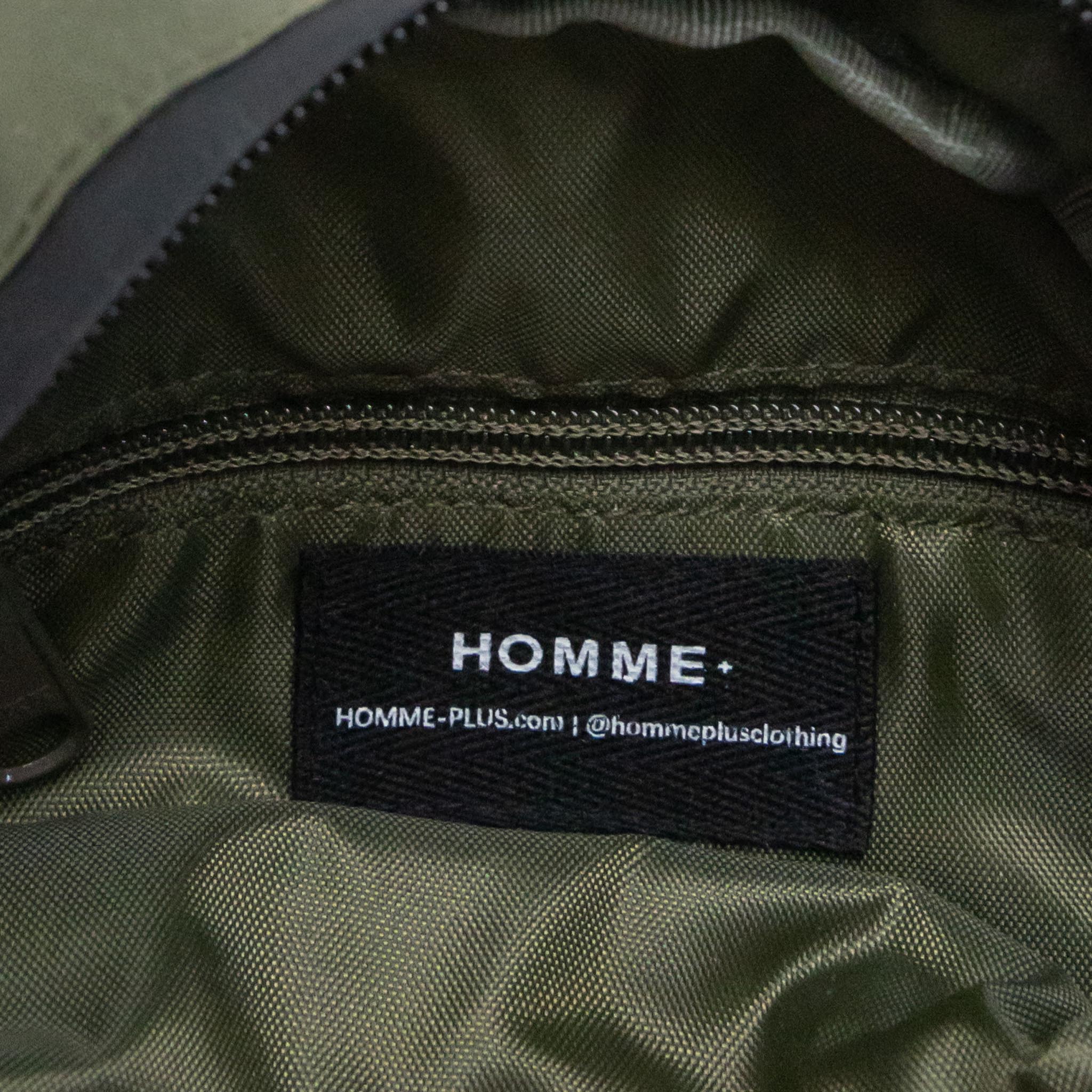 HOMME+ Small Side Bag Green