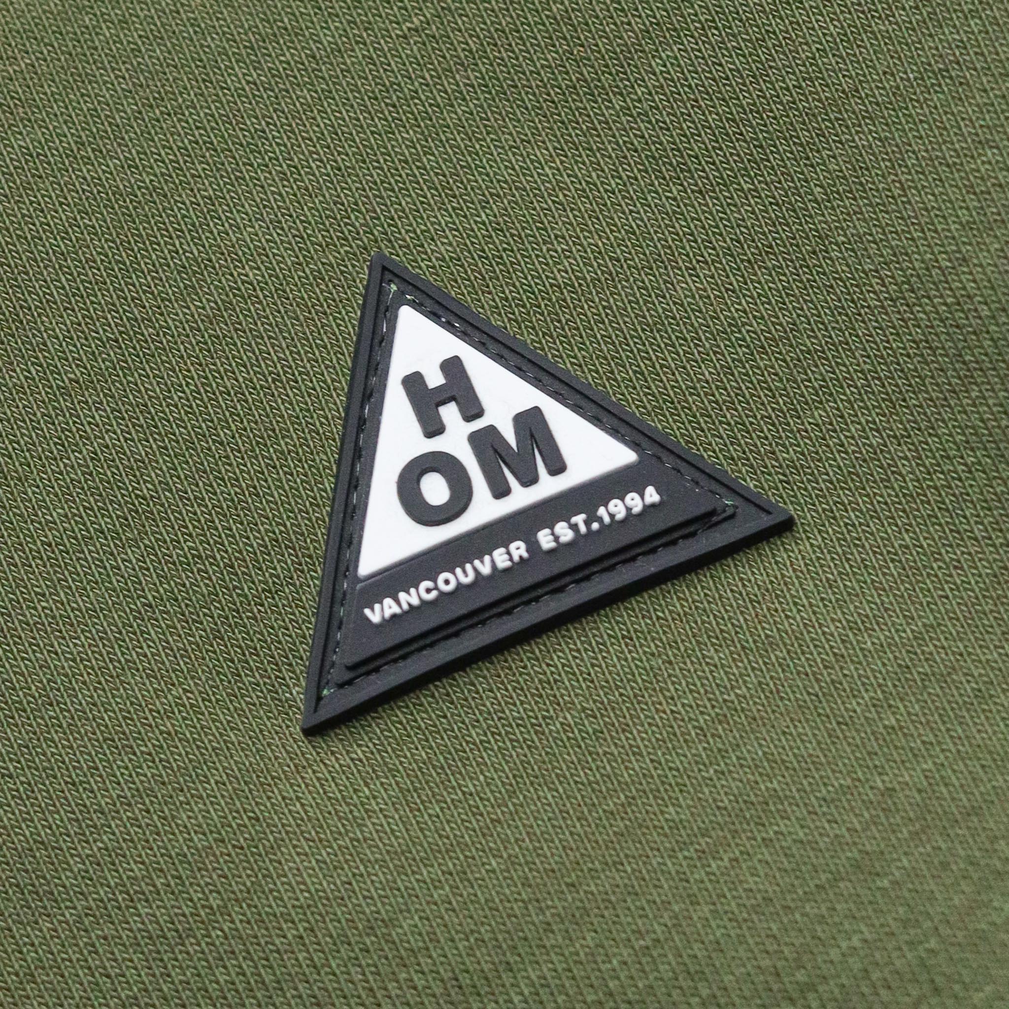 HOMME+ Triangle Patch Hoodie Moss