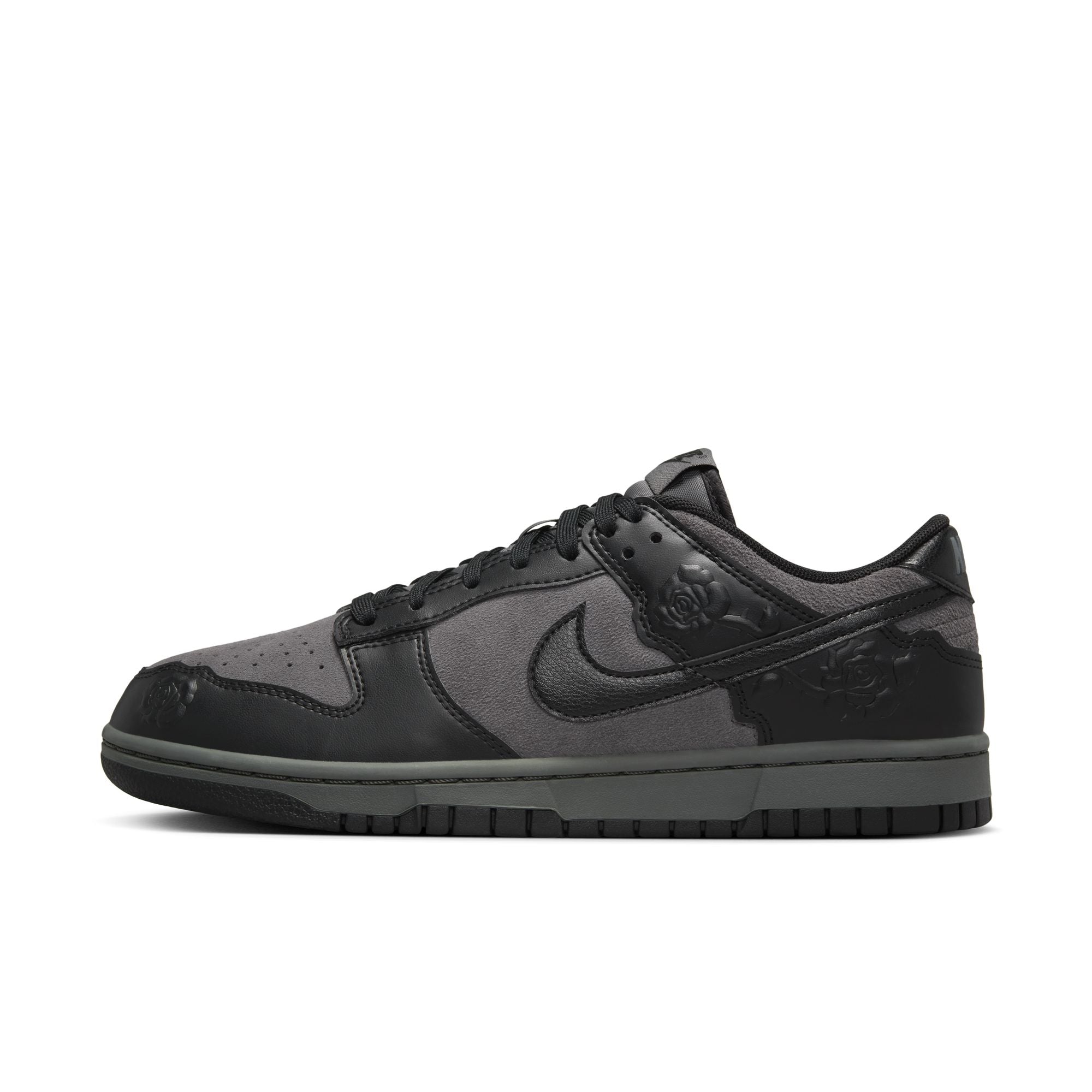 Nike Dunk Low 'Black Roses'