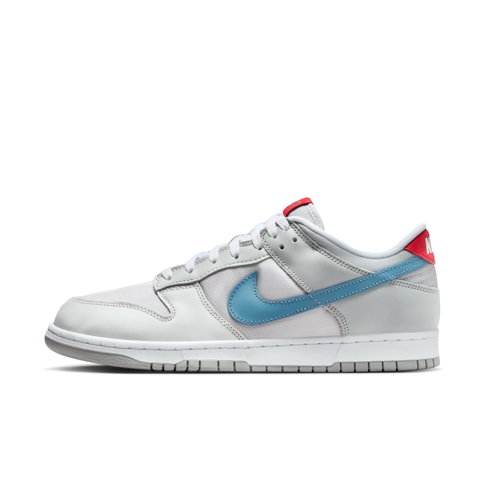 Nike Dunk Low QS ‘Silver Surfer’