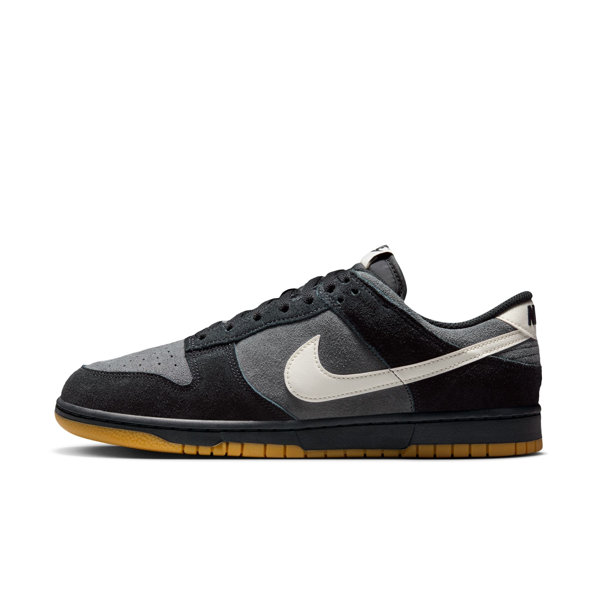 Nike Dunk Low Retro SE 'Black/Grey/Gum' & SNEAKERBOX