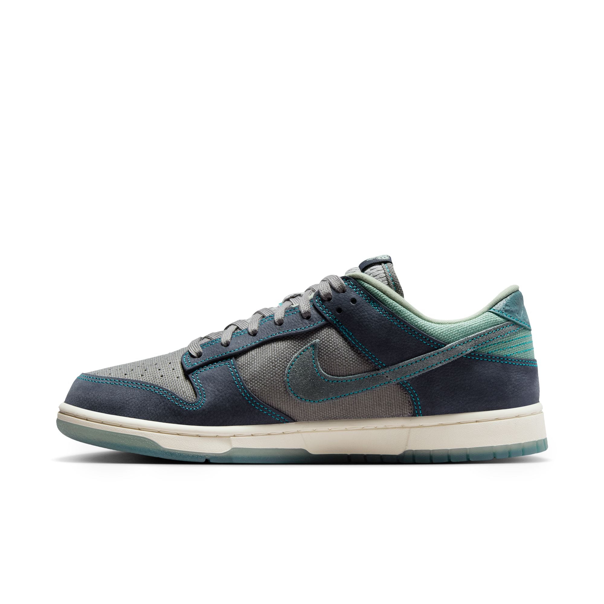 Nike Dunk Low Retro SE 'Pencil Point/Mineral'