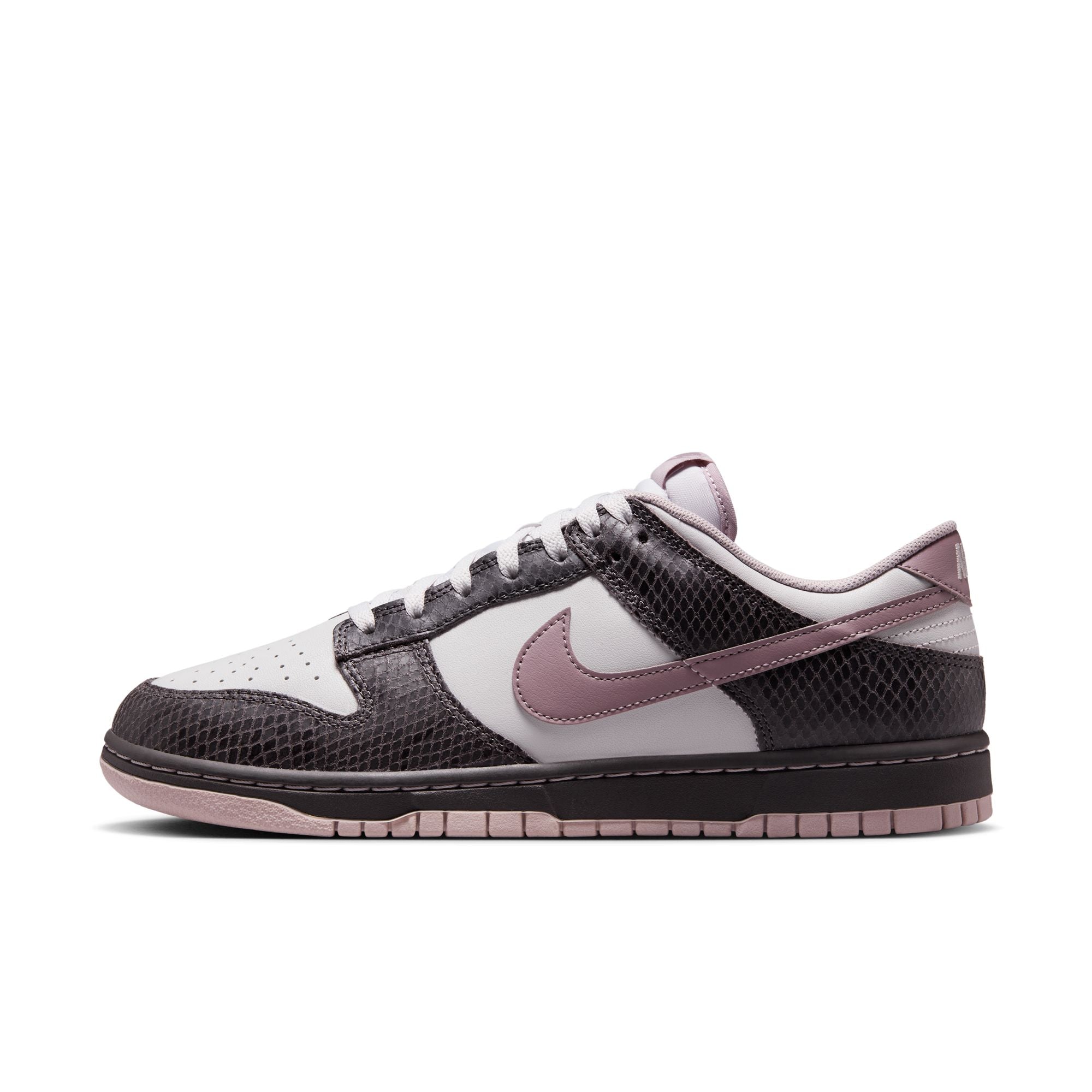 Nike Dunk Low SE 'Snakeskin'