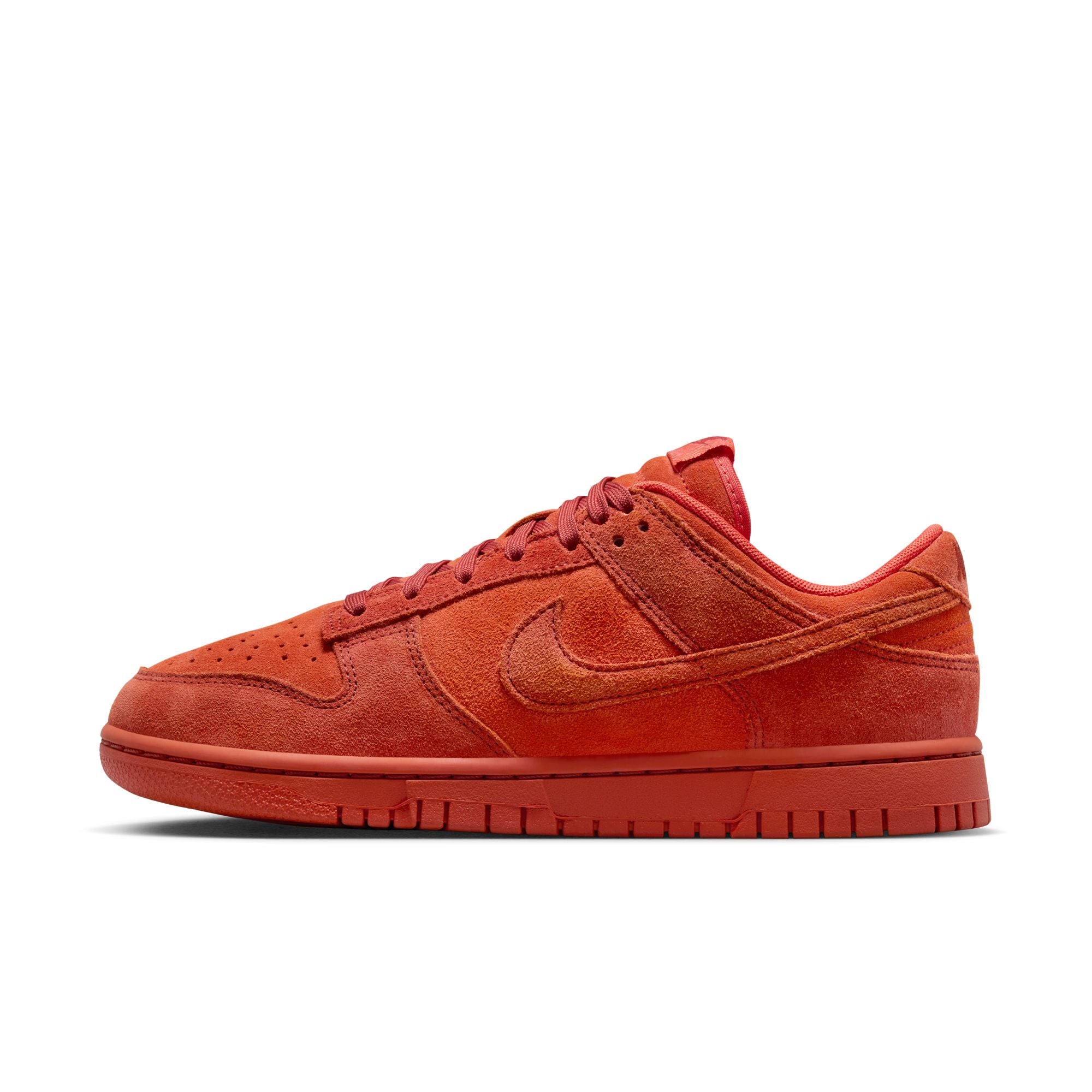 Nike Dunk Low SE 'Valley of Fire'