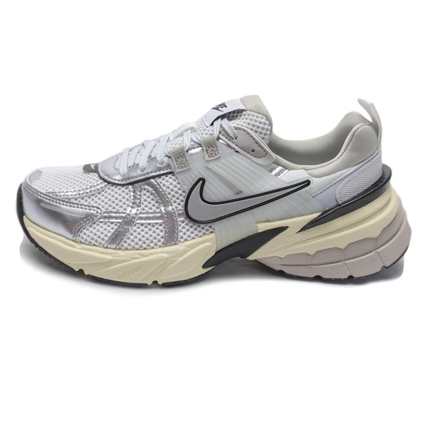 nike-v2k-run-fd0736-100-summit nike-v2k-run-fd0736-100-summit