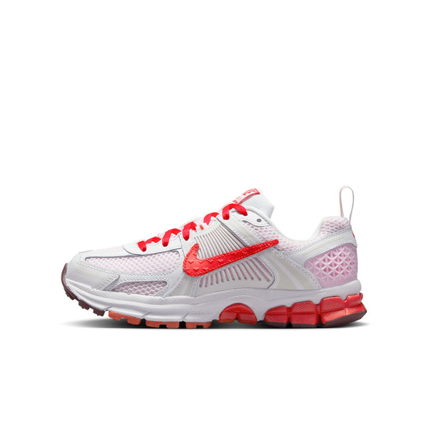 NIKE VOMERO 5 新品 Nike Zoom Vomero 5 (GS) 'Valentine's Day' | SNEAKERBOX