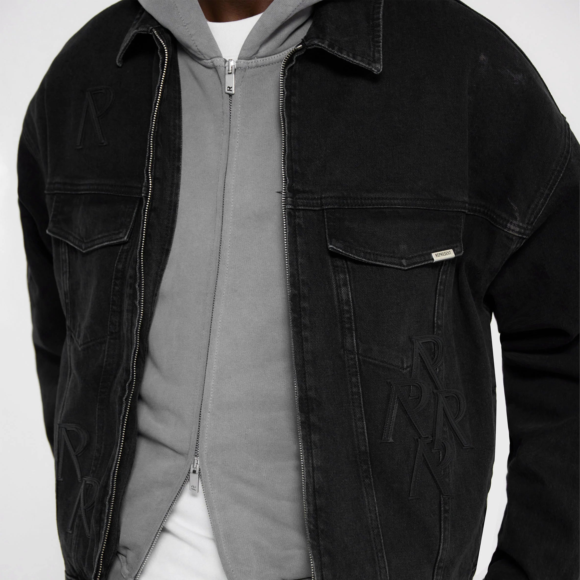 Represent Initial Denim Jacket Off Black & SNEAKERBOX
