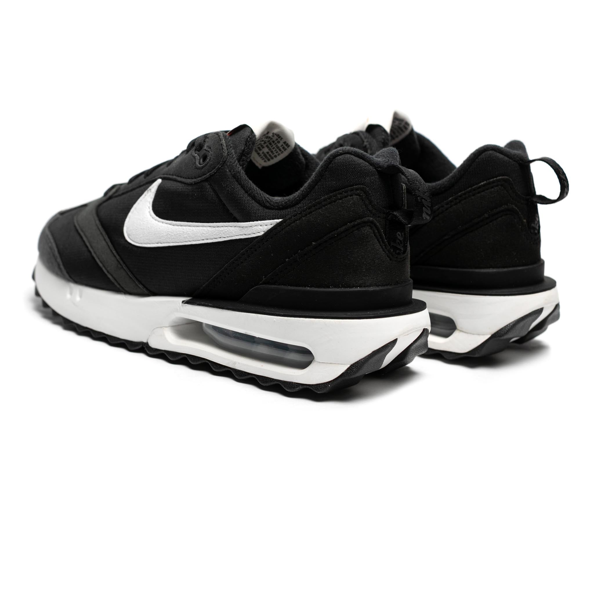 Nike Air Max Dawn ‘Black White’
