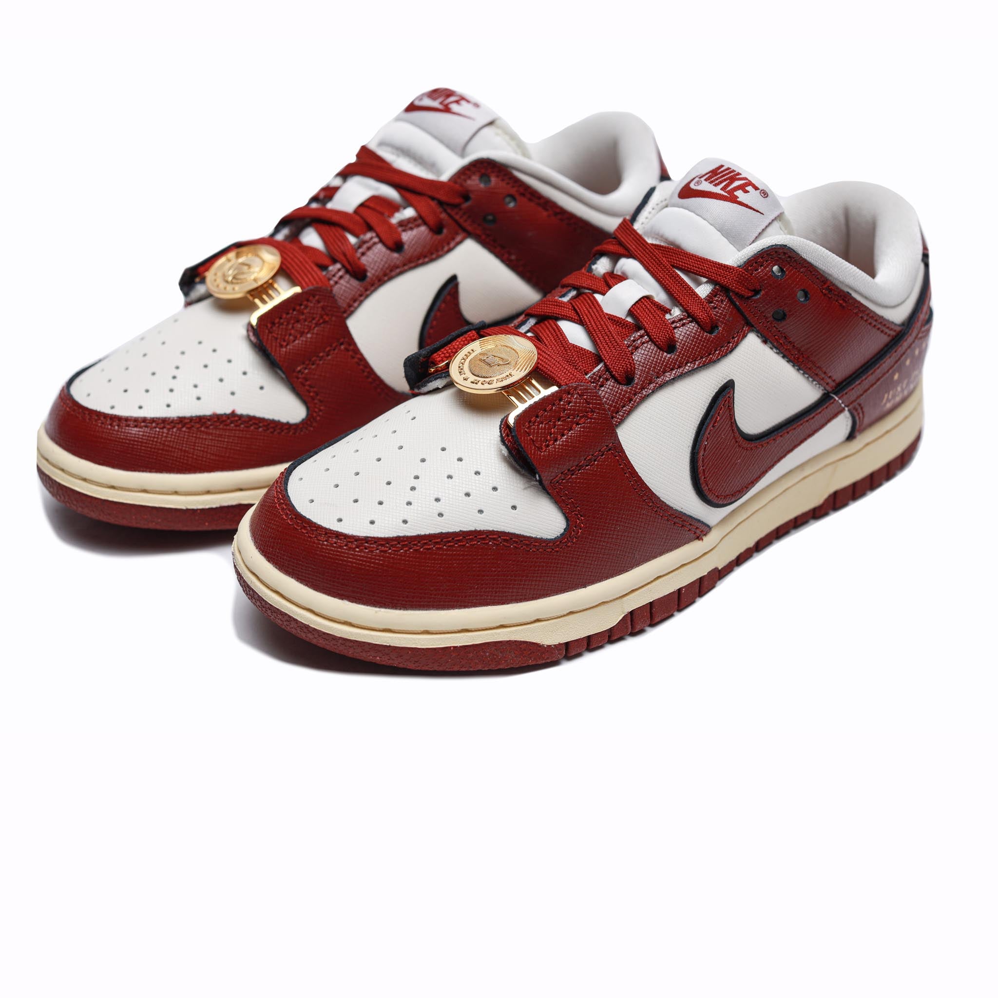 Nike Dunk Low SE Womens 'Just Do It' Sail/Team Red