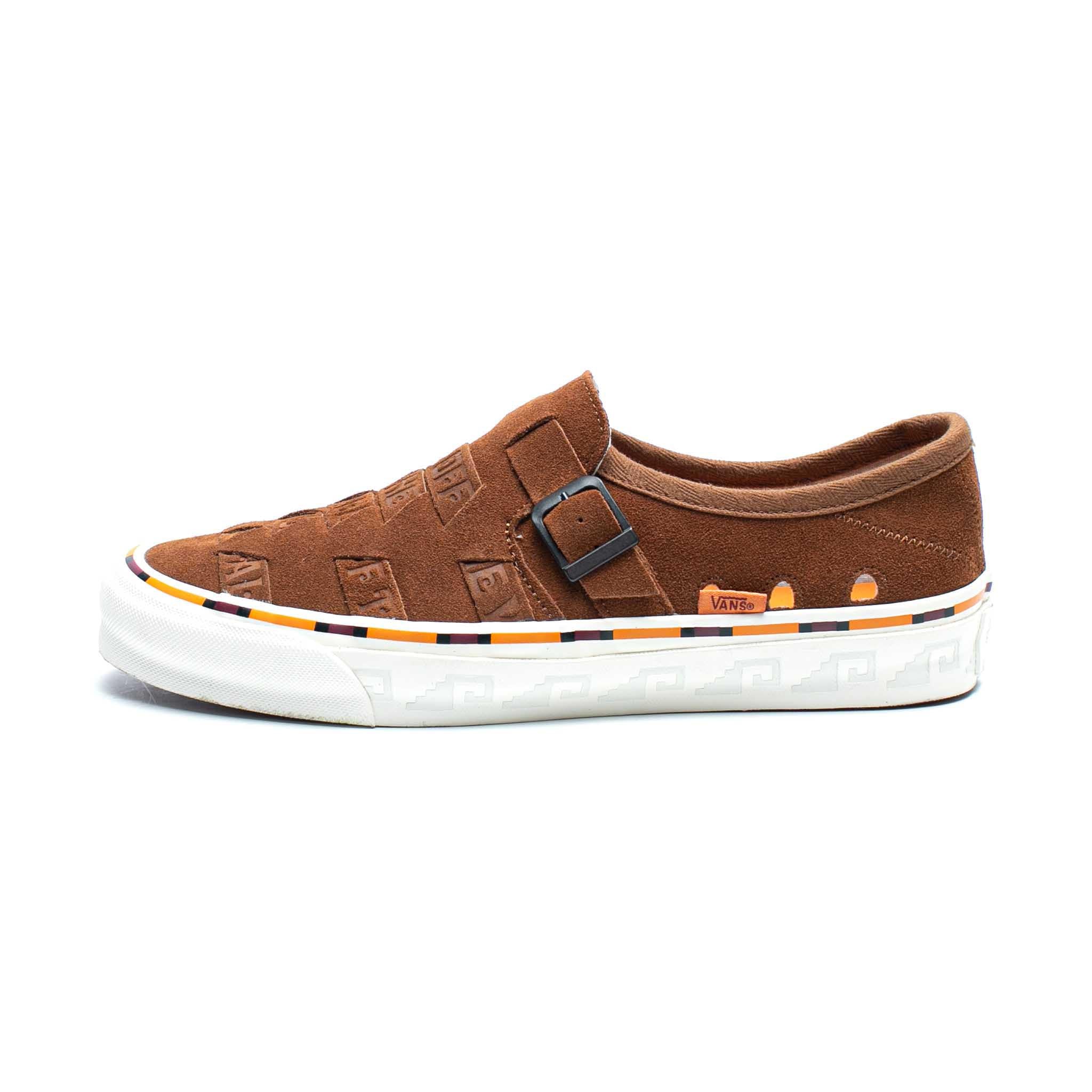 Uarach Robe Vans Vault x Taka Hayashi Style 47 Huarache LX Monks Robe & SNEAKERBOX